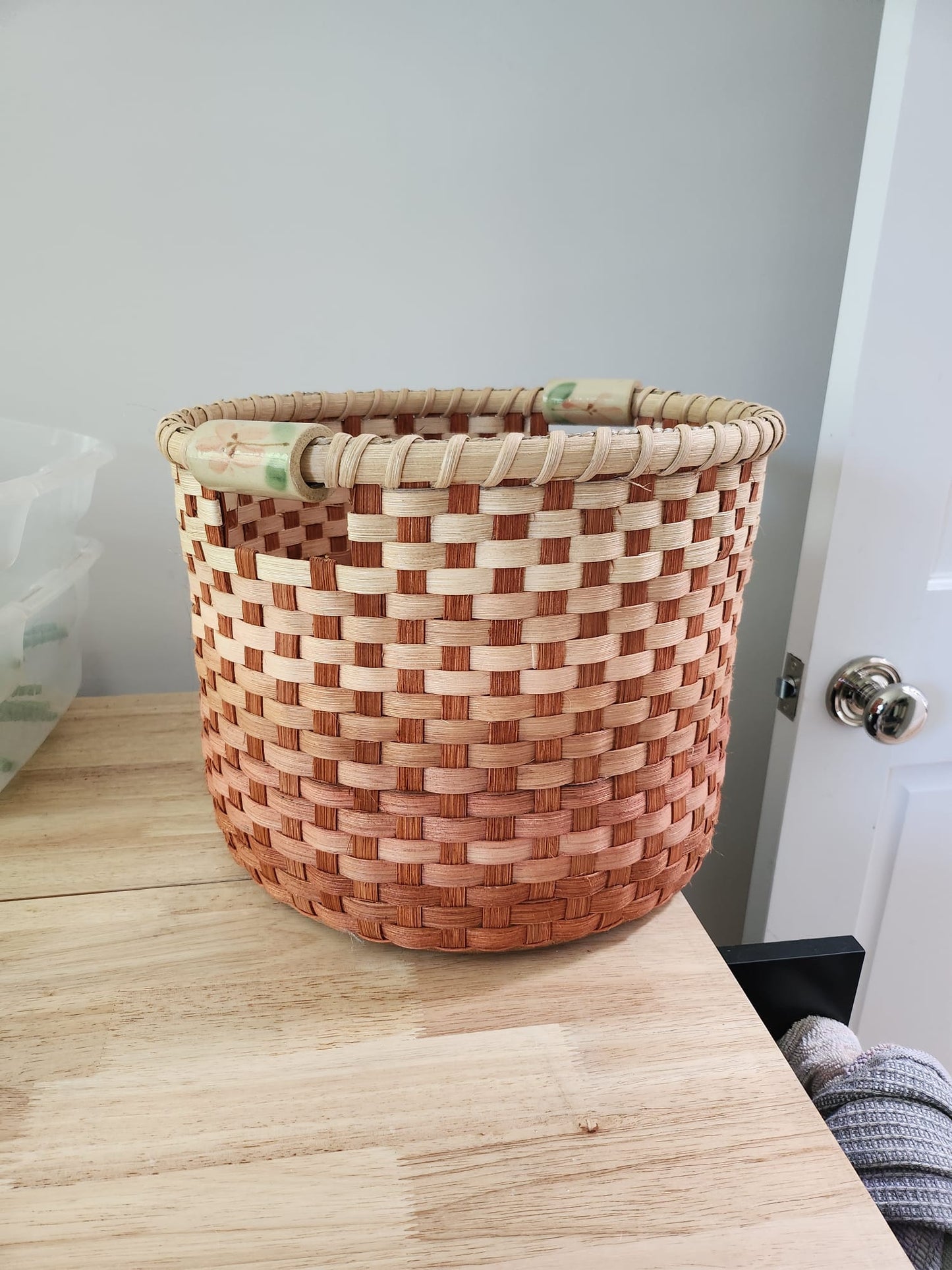 Storage baskets