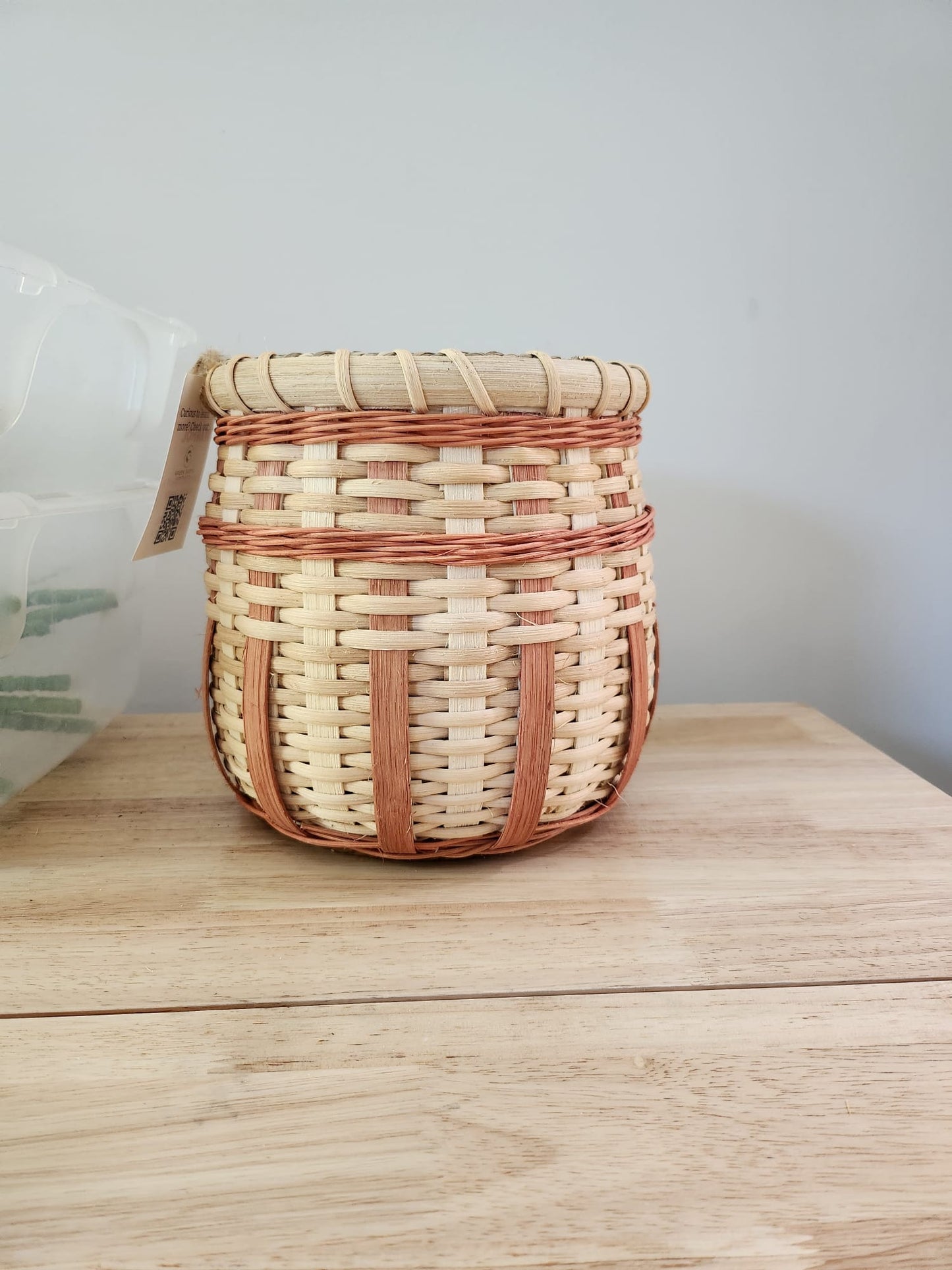 Medium Basket with Base