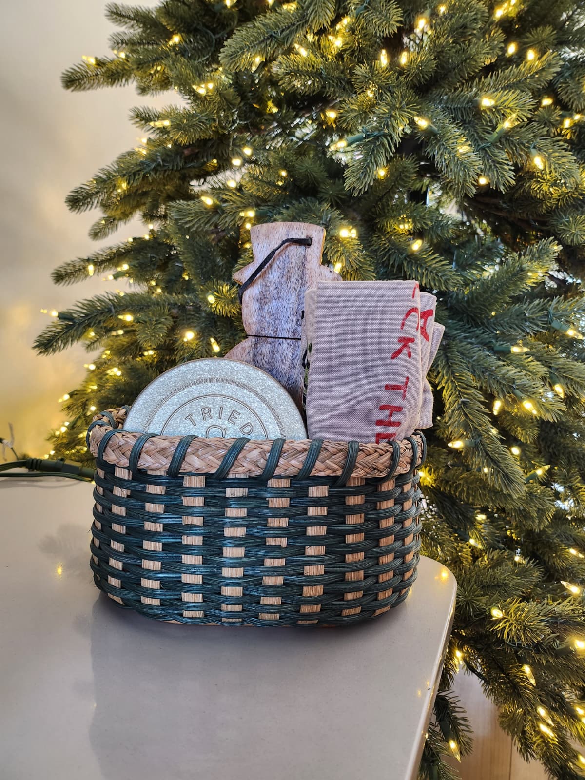 2025 Holiday Gift Basket