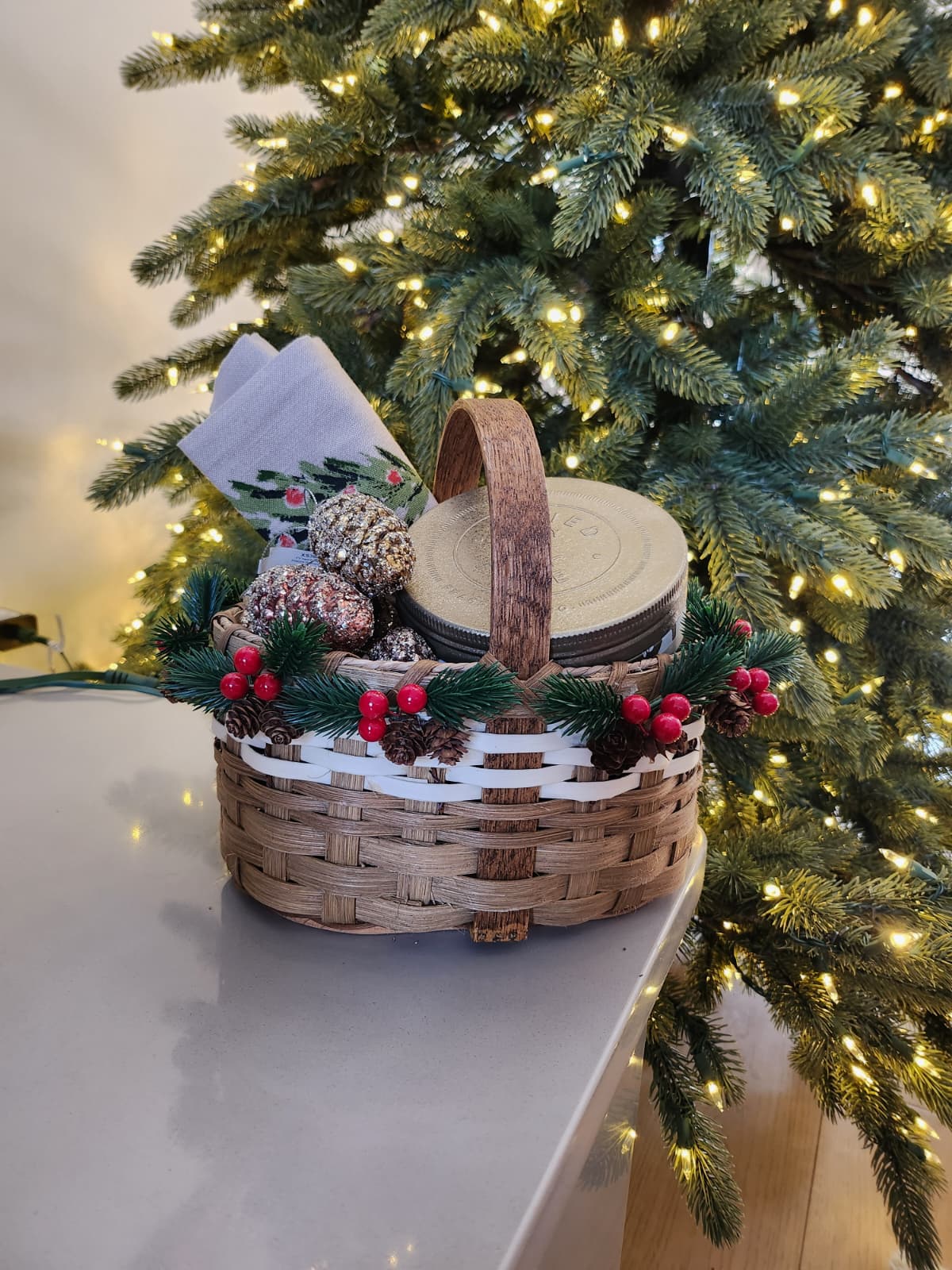 2025 Holiday Gift Basket